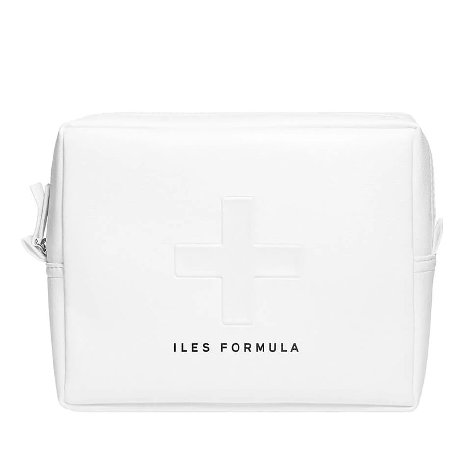 White vegan leather pouch with 'ILES FORMULA' branding on a white background